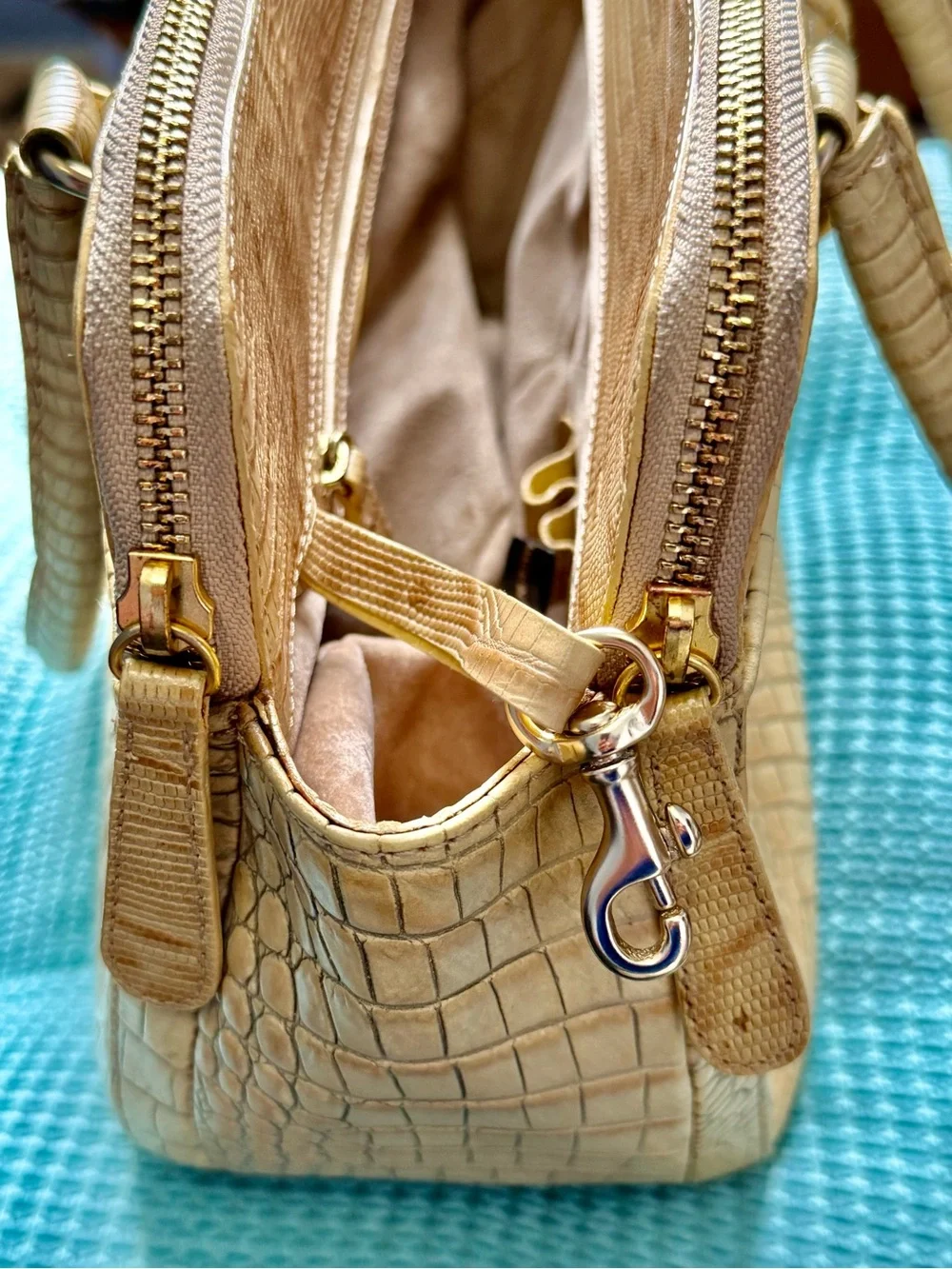 Vintage Brahmin Naomi Satchel - Croc Sand Leather
